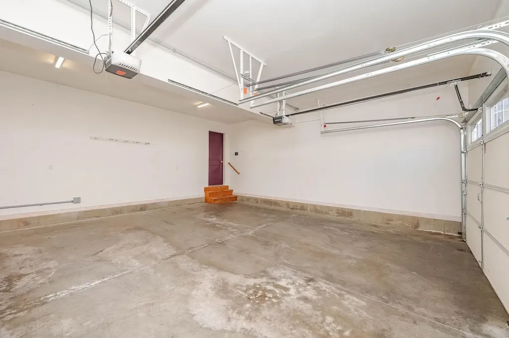 22 Sierra Hill Drive Dover NH 03820