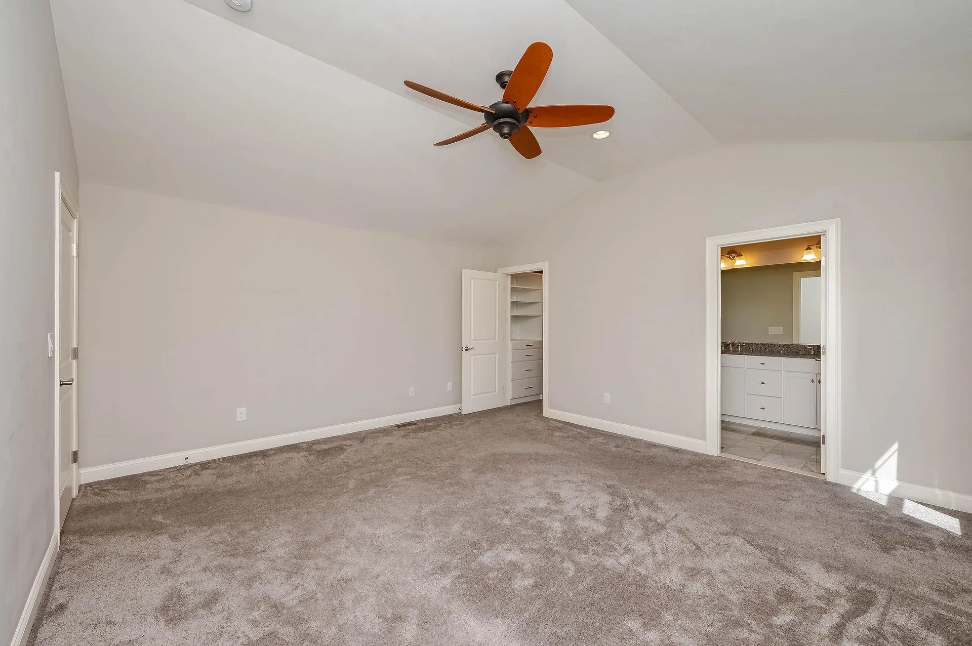 22 Sierra Hill Drive Dover NH 03820