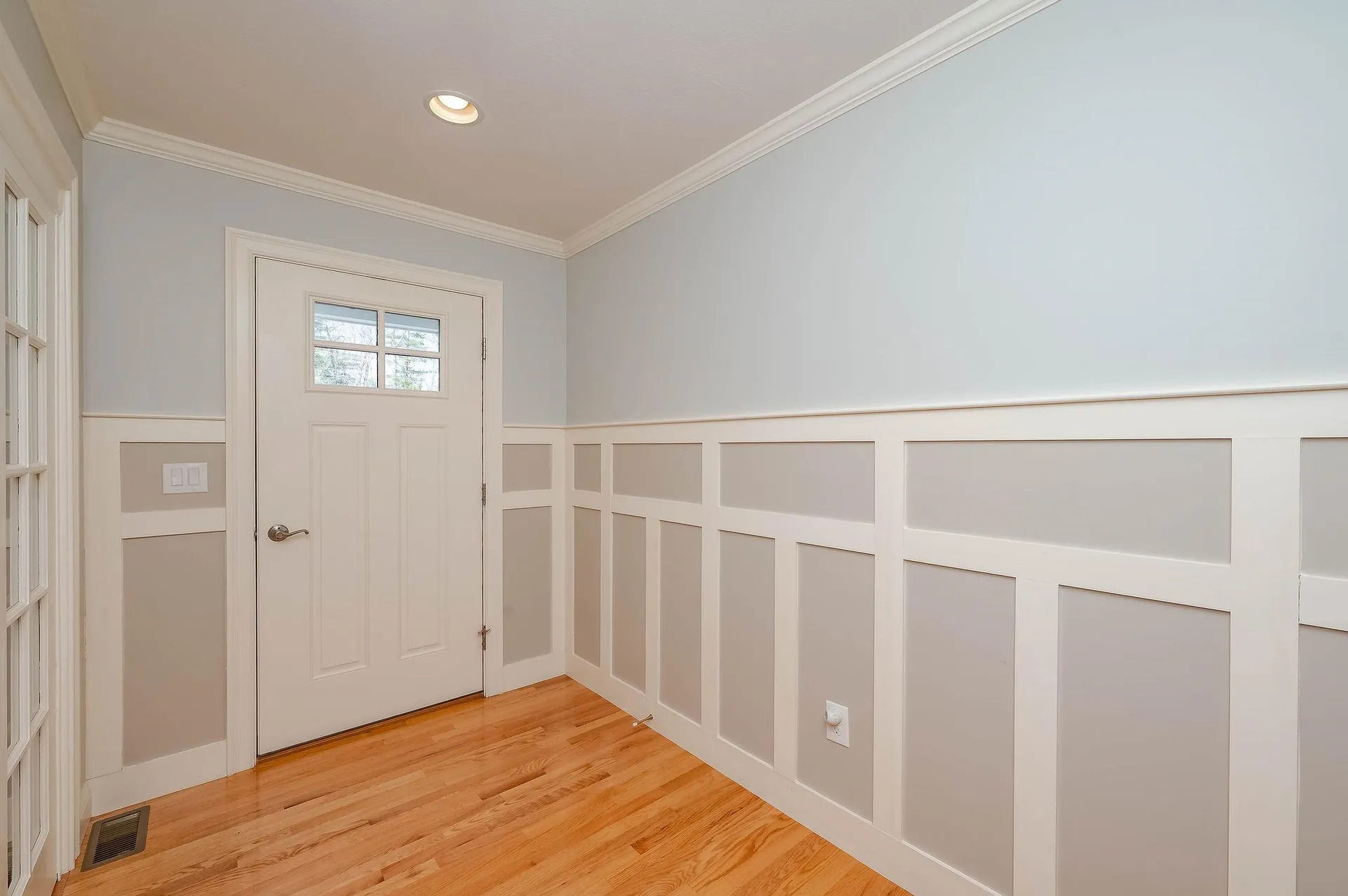 22 Sierra Hill Drive Dover NH 03820