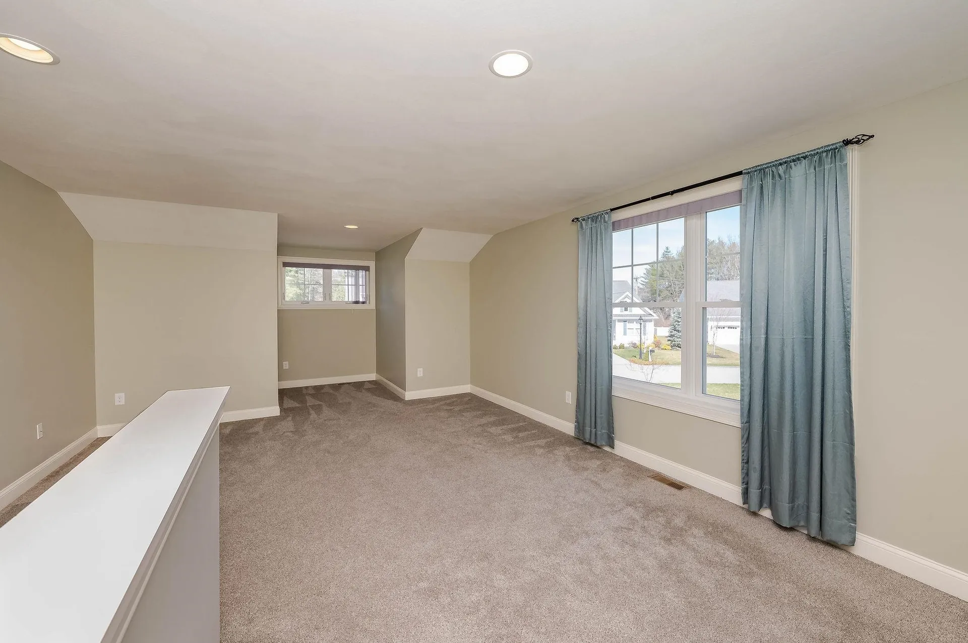 22 Sierra Hill Drive Dover NH 03820