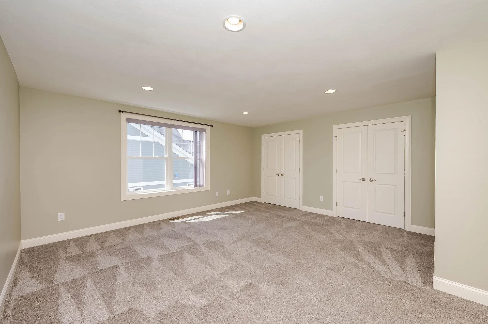 22 Sierra Hill Drive Dover NH 03820