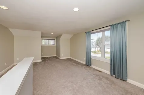 22 Sierra Hill Drive Dover NH 03820