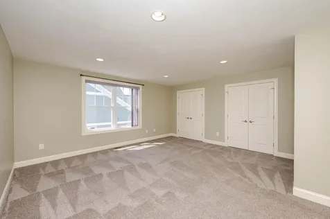 22 Sierra Hill Drive Dover NH 03820