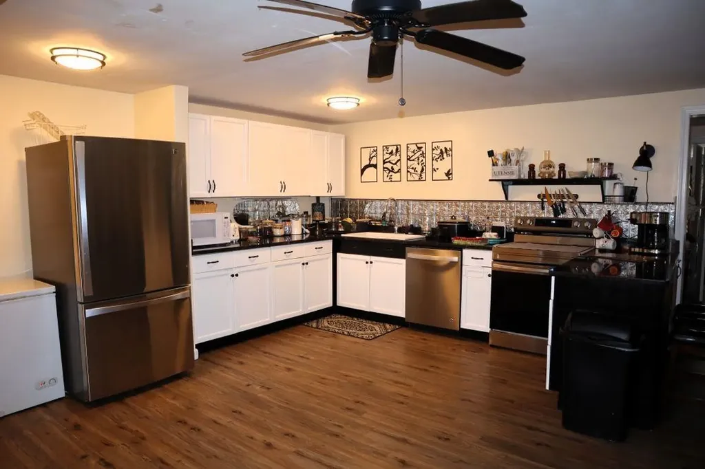 12 Woodside Lane Rochester NH 03867