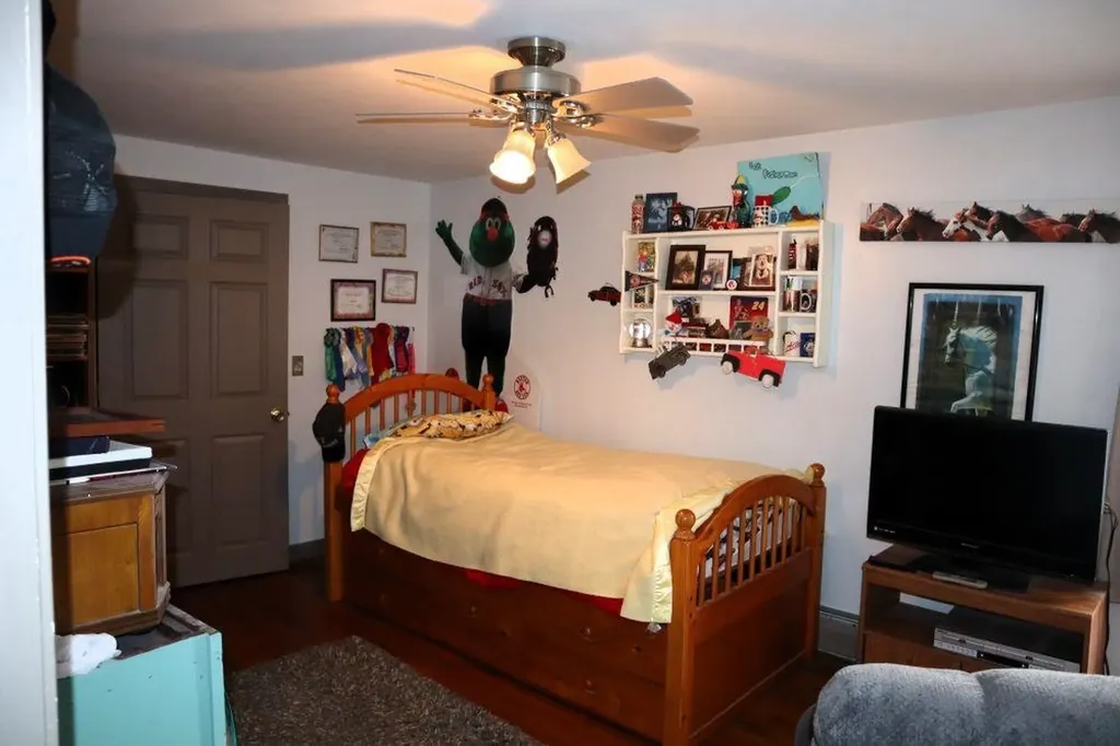 12 Woodside Lane Rochester NH 03867