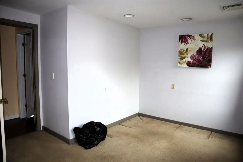 12 Woodside Lane Rochester NH 03867