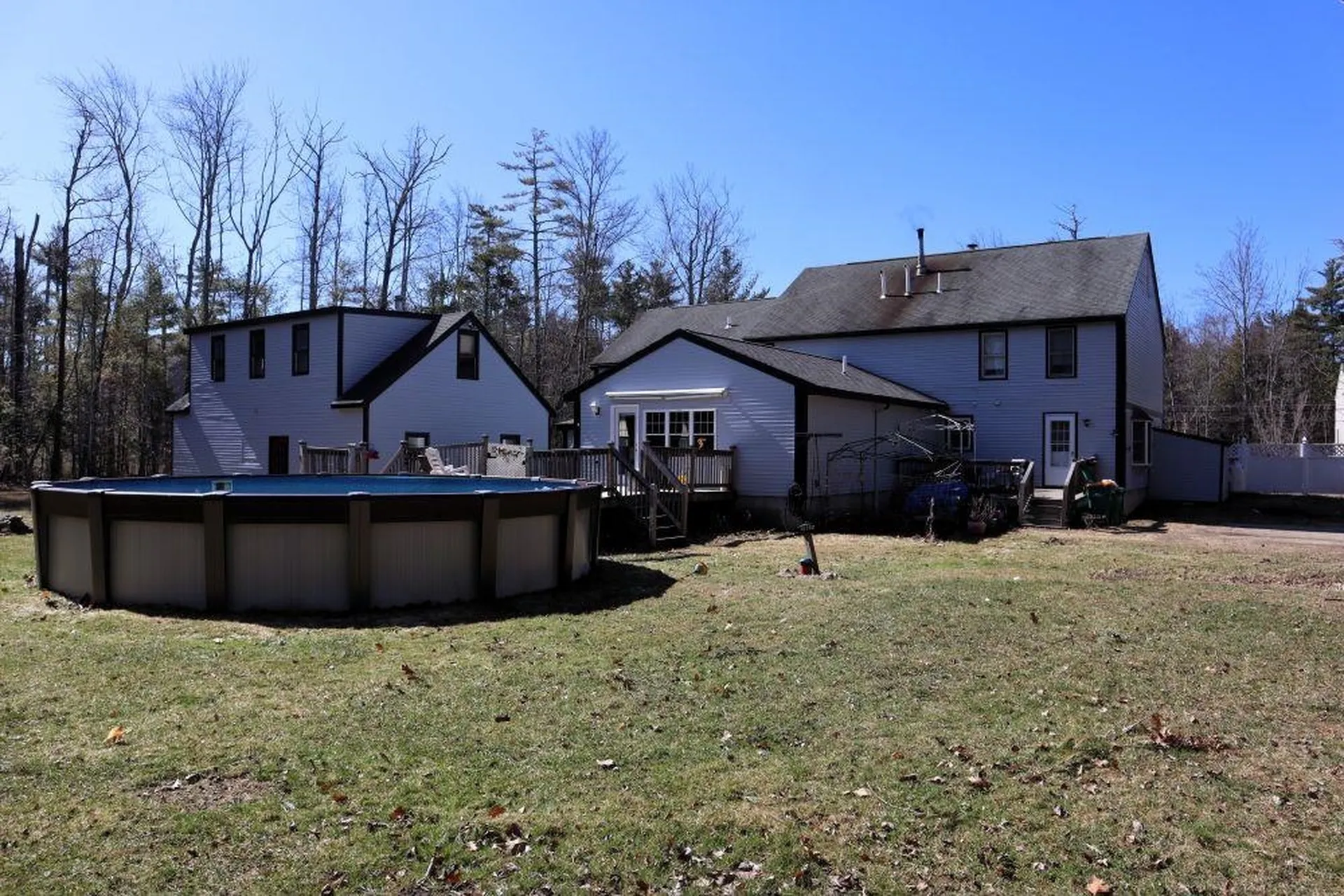 12 Woodside Lane Rochester NH 03867