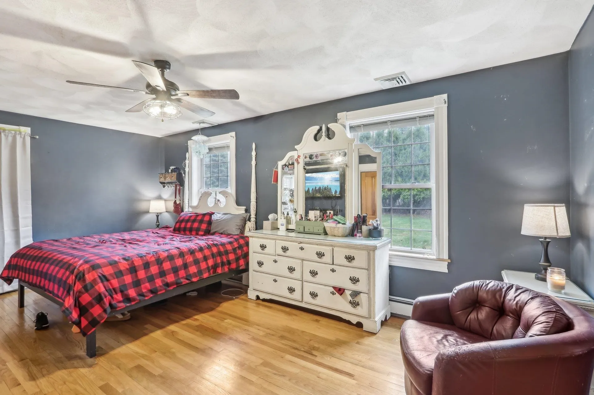 198 Main Street Sandown NH 03873