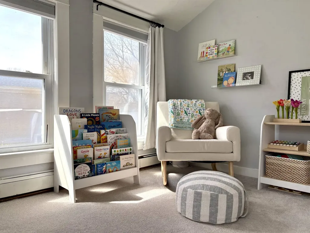 148 North Main Street Lebanon NH 03784