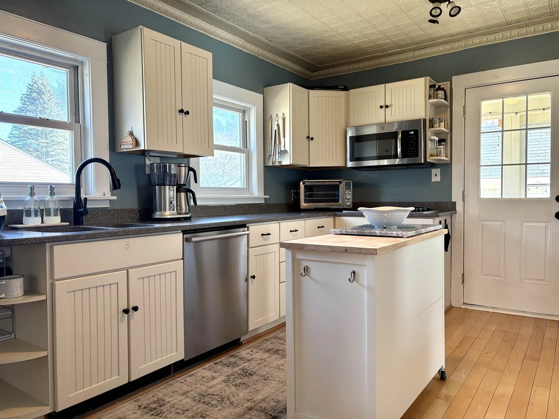 148 North Main Street Lebanon NH 03784