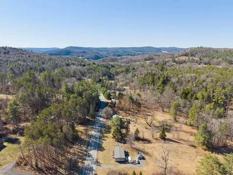 109 Trues Brook Road Lebanon NH 03784