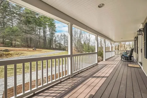 8 Veronica Drive Bedford NH 03110