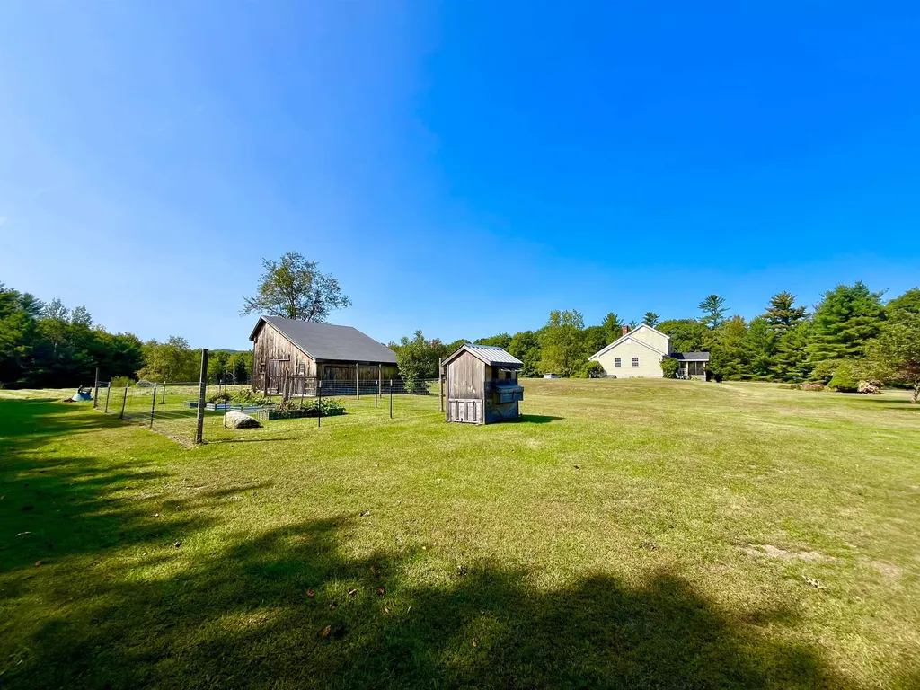 50 Libbey Road Wentworth NH 03282
