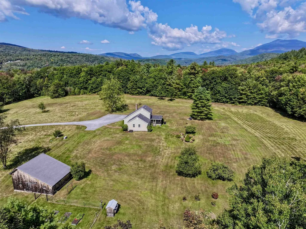 50 Libbey Road Wentworth NH 03282