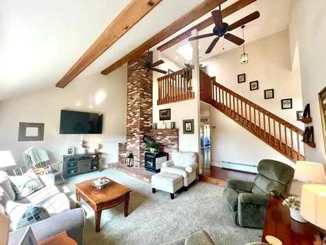 50 Libbey Road Wentworth NH 03282