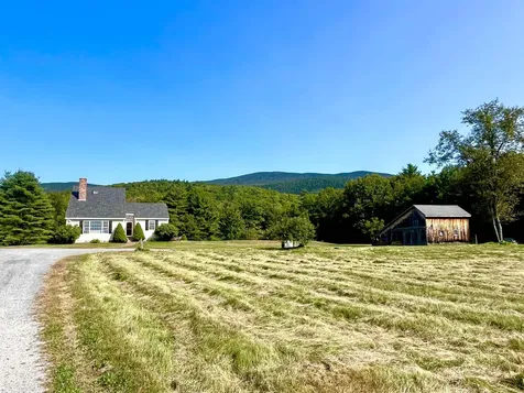 50 Libbey Road Wentworth NH 03282