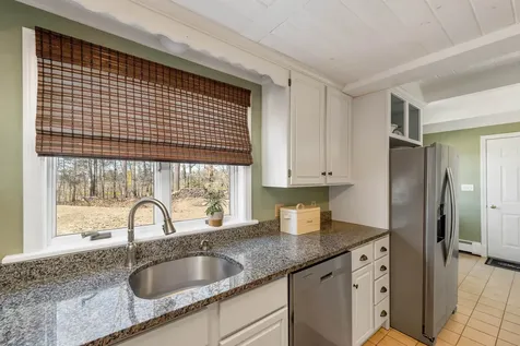 21 Brewster Heights Wolfeboro NH 03894
