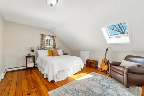 21 Brewster Heights Wolfeboro NH 03894