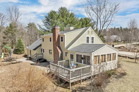 21 Brewster Heights Wolfeboro NH 03894