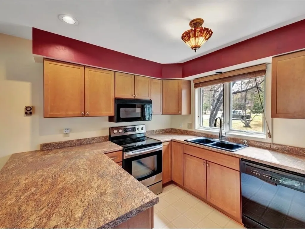 342 Acorn Lane Shelburne VT 05482