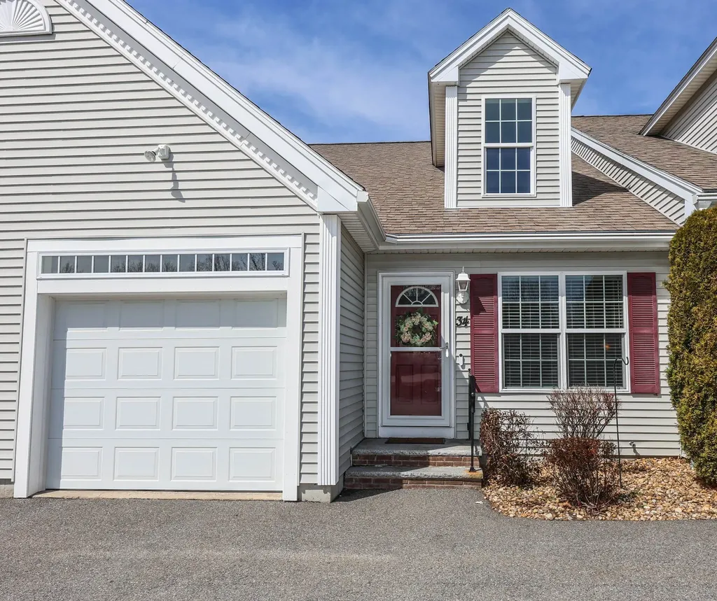 34 Brookview Road Windham NH 03087