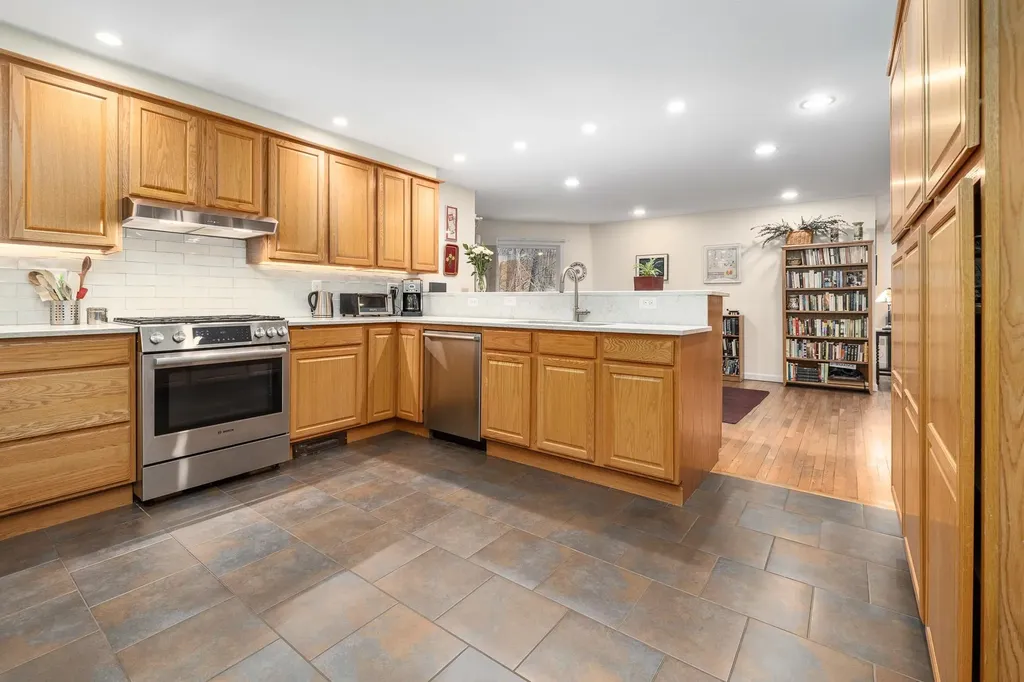 3 Crowley Terrace Hanover NH 03755
