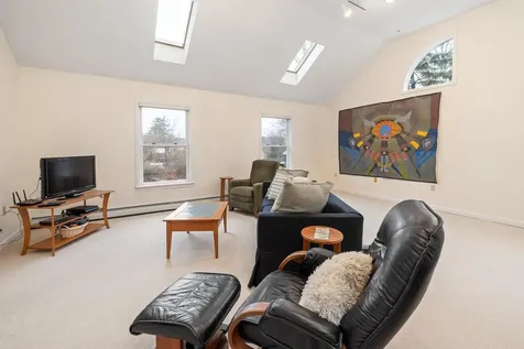 3 Crowley Terrace Hanover NH 03755