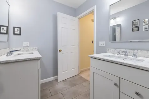 3 Crowley Terrace Hanover NH 03755
