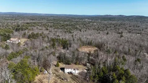 185 Pheasant Drive Middleton NH 03887-6310