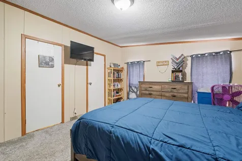 385 Sandogardy Pond Road Northfield NH 03276