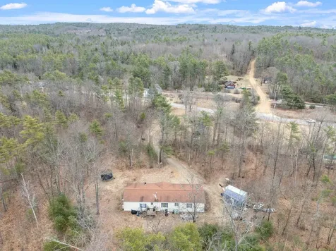 385 Sandogardy Pond Road Northfield NH 03276