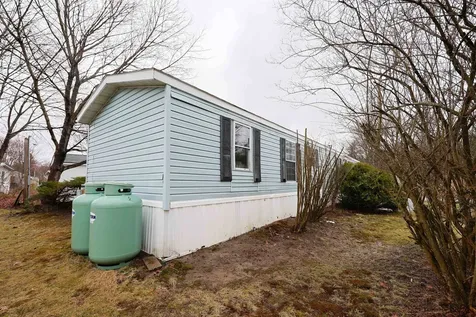 28 Morton Street Exeter NH 03833