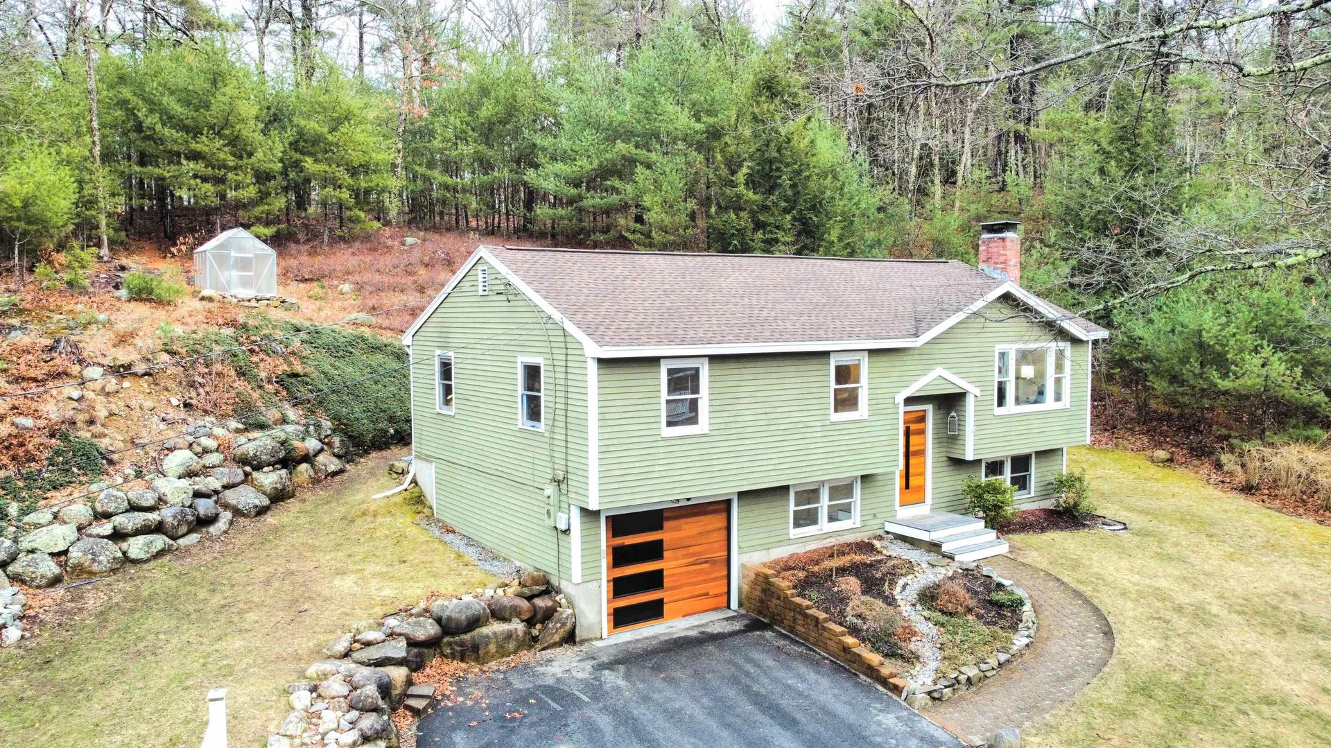 27 Valleyview Drive Merrimack NH 03054