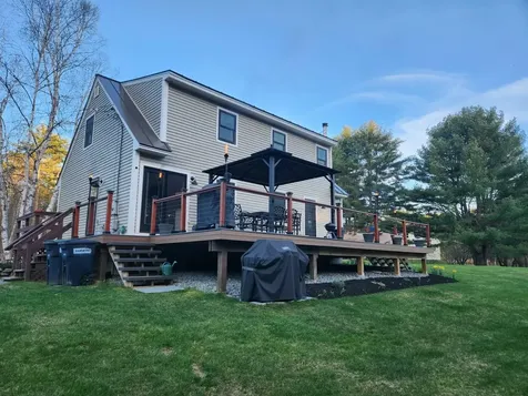 90 Lapan Circle Enfield NH 03748