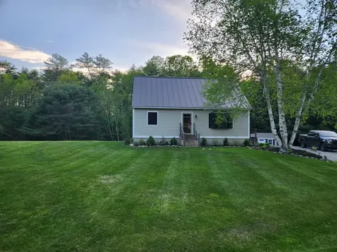 90 Lapan Circle Enfield NH 03748