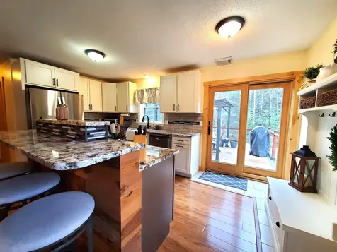 90 Lapan Circle Enfield NH 03748