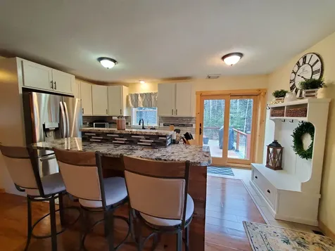 90 Lapan Circle Enfield NH 03748