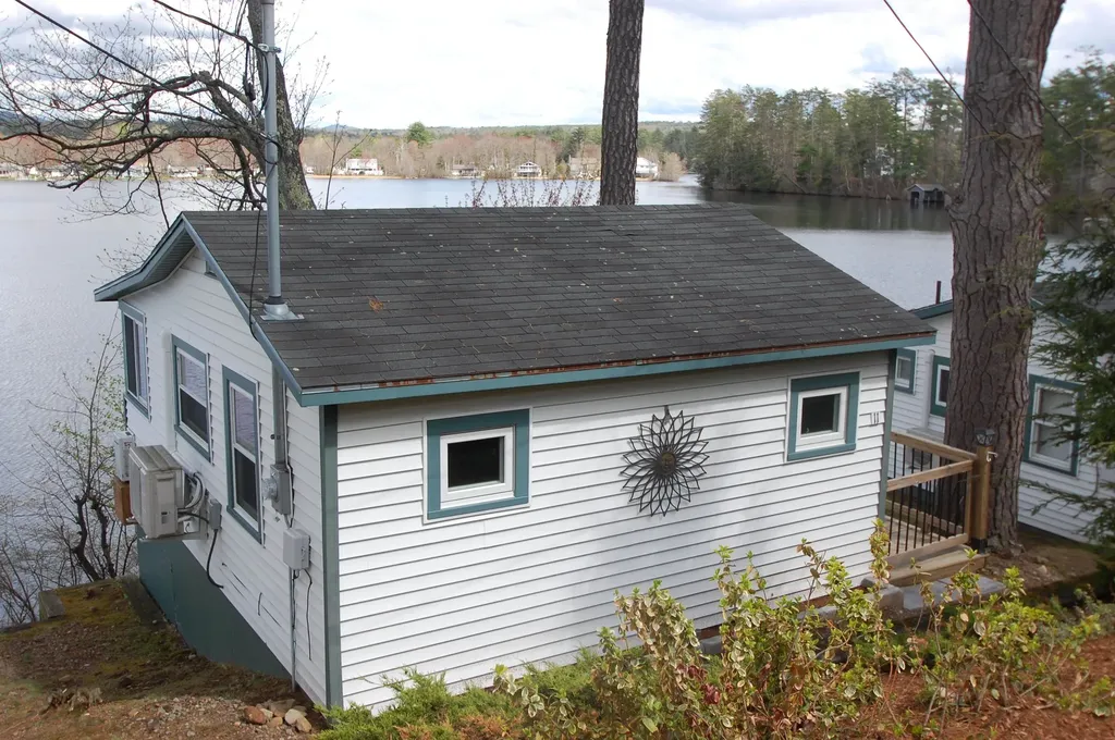 885 Laconia Road Tilton NH 03276