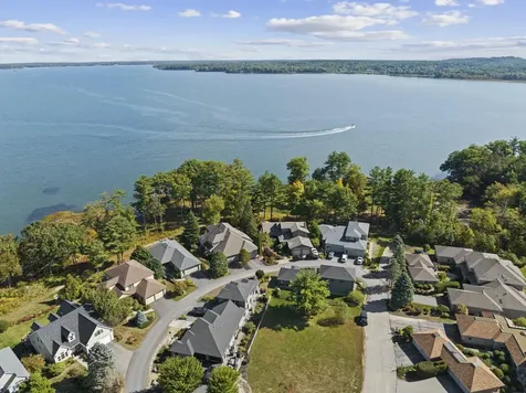 10 Osprey Lane Newmarket NH 03857