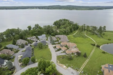 10 Osprey Lane Newmarket NH 03857