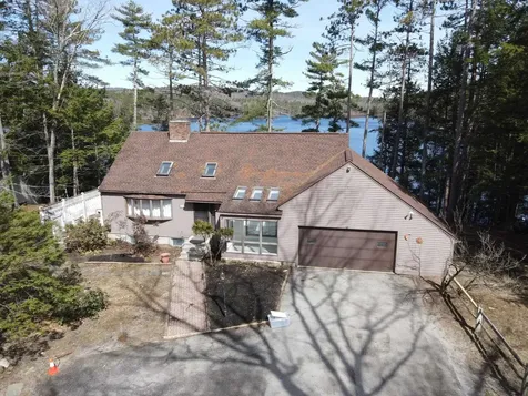 135 South Shore Drive Hopkinton NH 03229