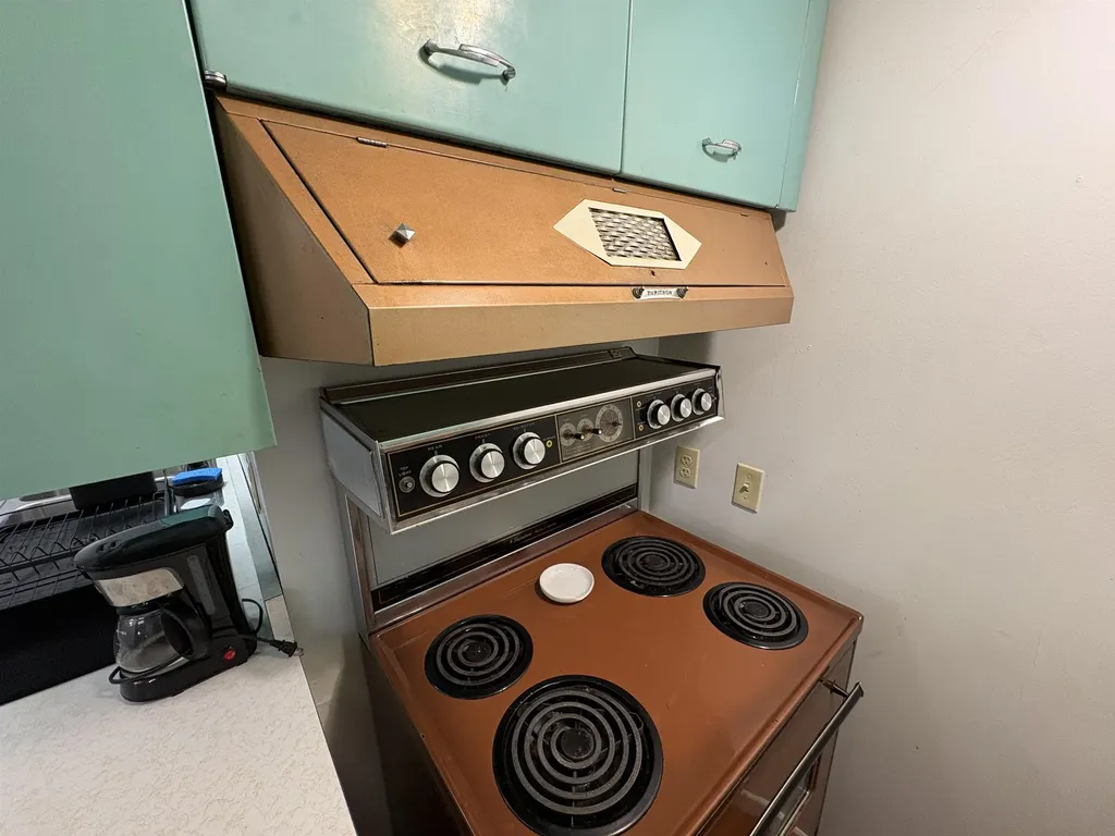 65 Skyline Drive Lyndon VT 05851