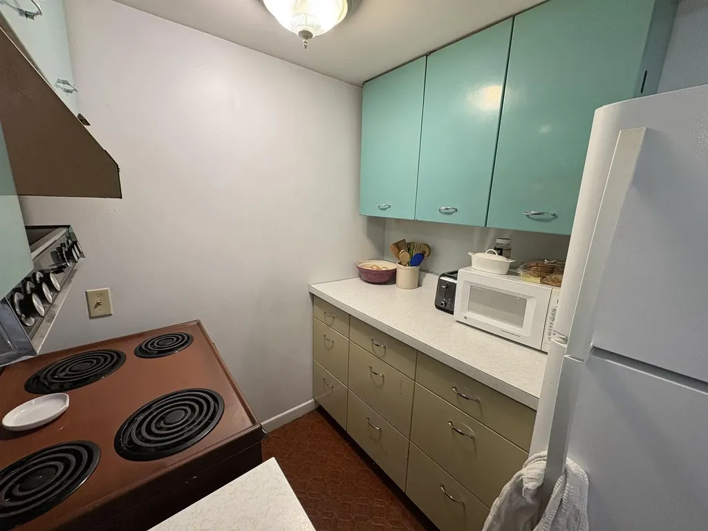 65 Skyline Drive Lyndon VT 05851