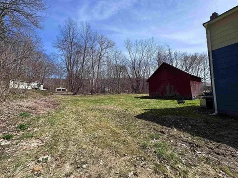 20 Oak Hill School Road Pownal VT 05261
