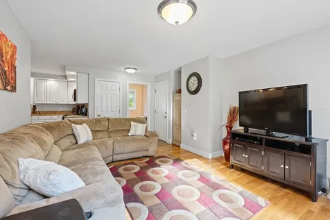 5 Gaviat Road Northwood NH 03261