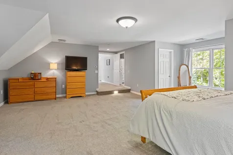 5 Gaviat Road Northwood NH 03261