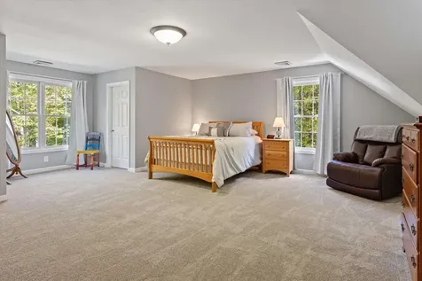 5 Gaviat Road Northwood NH 03261