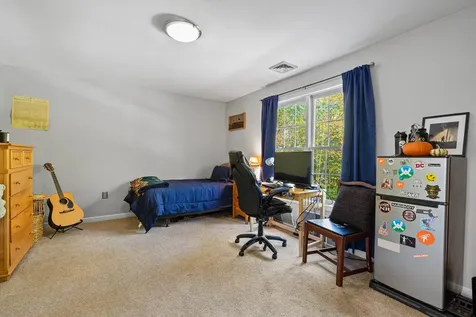 5 Gaviat Road Northwood NH 03261