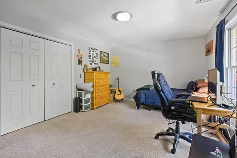 5 Gaviat Road Northwood NH 03261