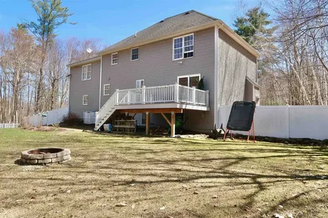 5 Gaviat Road Northwood NH 03261